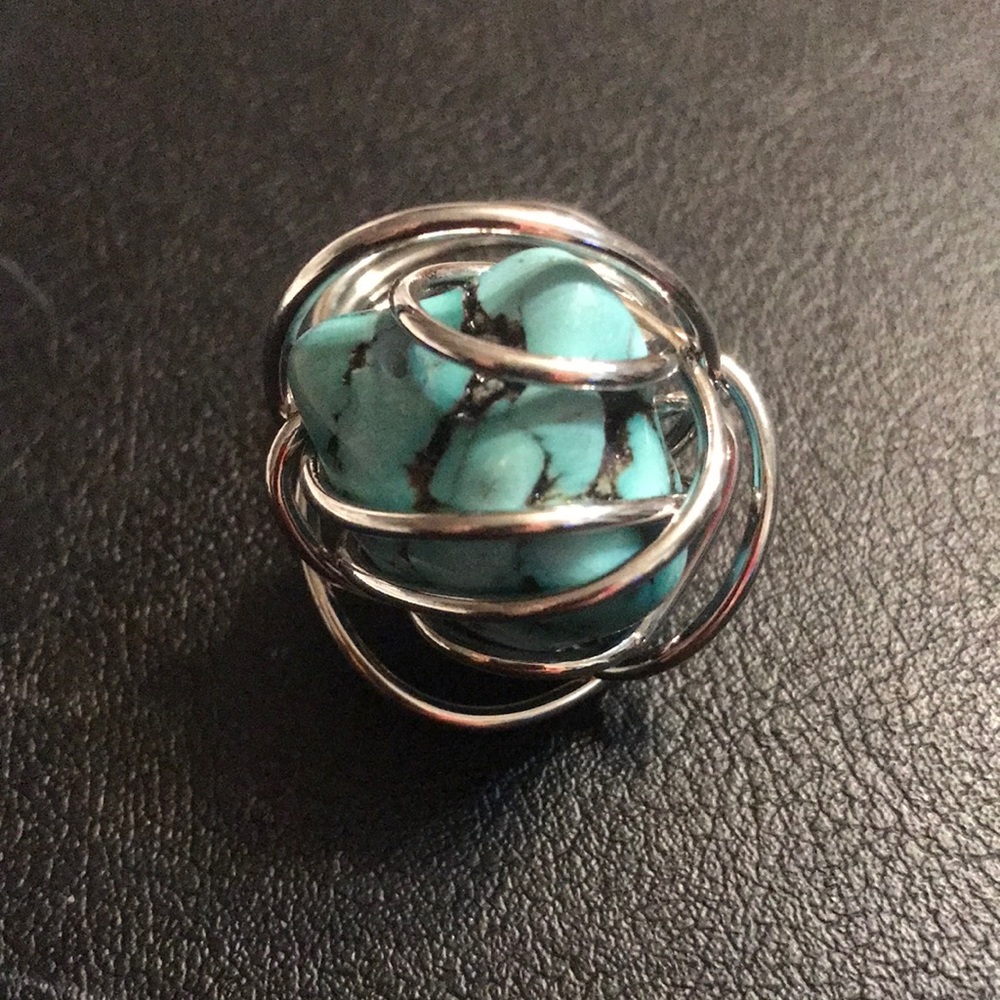 Swirled Wired Turquoise colored stone ring